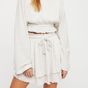 ISO FREE PEOPLE BEACH SWEET LADY SET